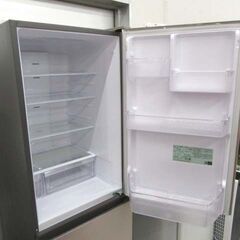 日立 315L 3ドア冷蔵庫 2022年製 R-V32RV(N) シャンパン ノンフロン 右開きタイプ 自動製氷 本体幅54cm 300Lクラス キッチン家電 HITACHI 苫小牧西店の画像