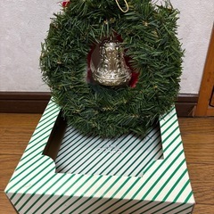クリスマスリースの画像