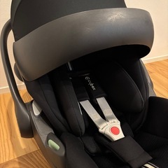 サイベックスチャイルドシート クラウドG i-size plus ムーンブラックの画像