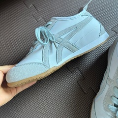 新品未使用 36（約23cm）レトロ風 レディース ホワイトスニーカー の画像