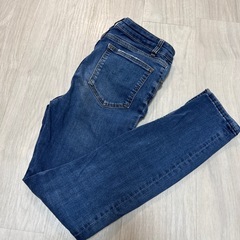 ZARA woman ストレッチストレートデニムの画像