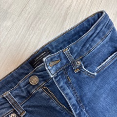 ZARA woman ストレッチストレートデニムの画像