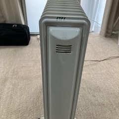 【配送無料】デロンギ　オイルヒーター　5314の画像