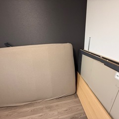 本日お引き取りで大幅値下げ承ります！　ニトリ　セミダブル　ベッド　フレーム　マットレスの画像