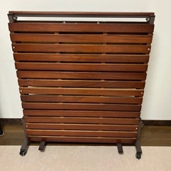 折り畳みベットの画像