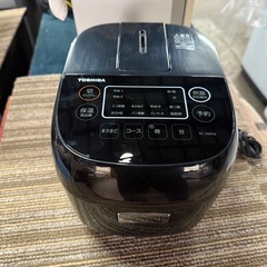 TOSHIBA マイコンジャー炊飯器 (3合炊き) ブラック RC-5MFM-Bの画像