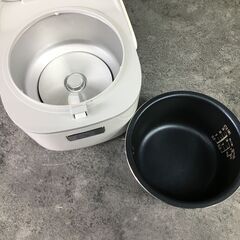 TOSHIBA/東芝 ジャー炊飯器 RC-5MFM 2023年製 3合炊 動作確認済 外箱/説明書付 25l菊STの画像