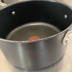 T−fal 両手鍋幅24cm深さ10cmガス火 の画像