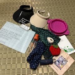 ポーチ　大量　まとめ売り　キーケース　スマホショルダー　等の画像