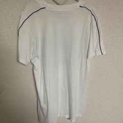 adidas スリットTシャツ Sサイズの画像
