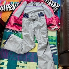 スノボーウェアー🏂☃️✨
の画像