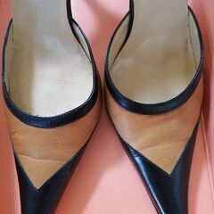 イタリア製ヒールSIZE37の画像