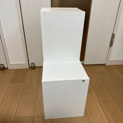 ディスプレイ棚の画像