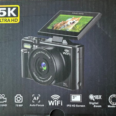 ☆★新品未使用★☆ デジカメ デジタルズーム 180度回転画面 AFオートフォーカス 自撮り 軽量 修学旅行 学生 初心者の画像