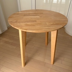 ★新品・未使用★ダイニングテーブル(75cm)の画像