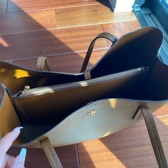 Tory Burch トートバッグの画像
