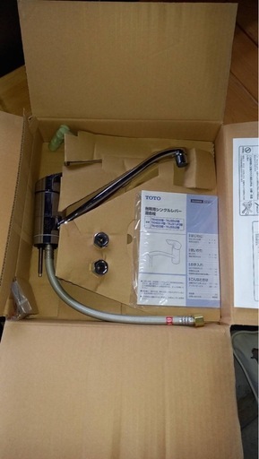 新品！TOTO台所用シングルレバー混合栓