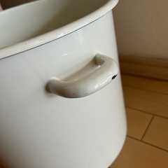 特大ホーロー　漬物容器の画像