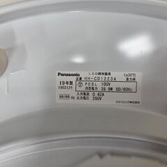 J8736 【リユースのサカイ柏店】 Panasonic パナソニック LEDシーリングライト HH-CD1223A 12畳  昼光色～電球色 リモコン付属 2019年製 クリーニング済み 新品参考価格6,500円の画像