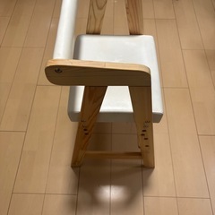 子供用　ダイニングテーブルチェアの画像