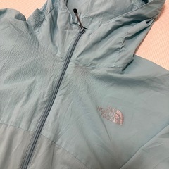 THE NORTH FACE スワローテイルフーディーの画像