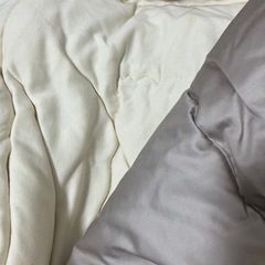 カシミヤ入り羊毛布団の画像