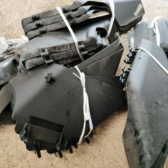 芝刈機のパ—ツの画像