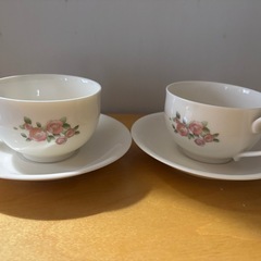 カリス成城 カップアンドソーサー  2セットの画像