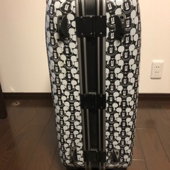 キャリーケースの画像