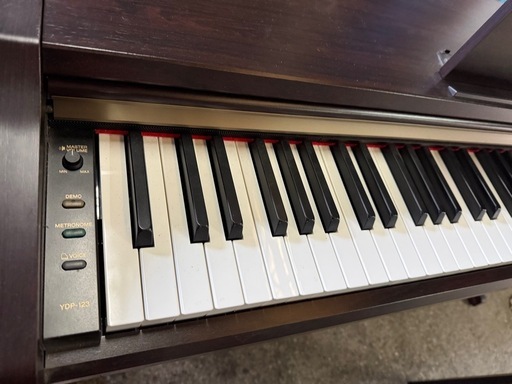 ヤマハ YAMAHA YDP-123 デジタルピアノ　電子ピアノ　ダークローズ ヤマハ YAMAHA YDP-123 デジタルピアノ 電子ピアノ ダークローズ