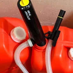 コロナ石油ストーブ+ポリタンク2個+電動ポンプの画像