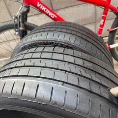 235/40r19タイヤ　ダンロップタイヤ 2本の画像