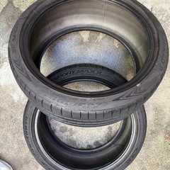 235/40r19タイヤ　ダンロップタイヤ 2本の画像