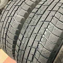 215/65/16冬トーヨーの画像