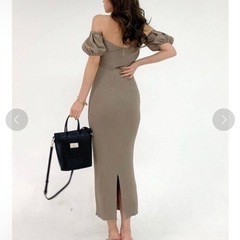 GYDA バッククロス オフショルニットワンピースの画像