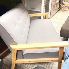 ソファ 布張り 2人掛け カジュアル グレーの画像