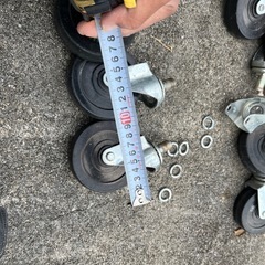 ローラー、タイヤ　無料
の画像