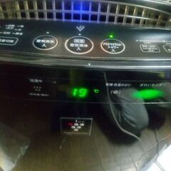 シャープ KC-B50-B 加湿空気清浄機　プラズマクラスターの画像