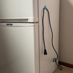 ELSONIC 冷蔵庫 EJ-R832Wの画像