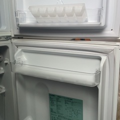 ELSONIC 冷蔵庫 EJ-R832Wの画像