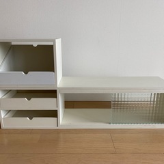 収納ボックスの画像