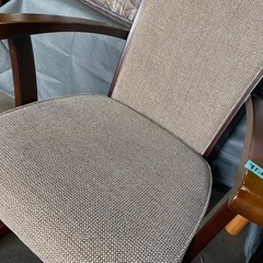 ⭐️12月は毎日営業中⭐️回転式ダイニングチェア 使用感ありますが、まだまだ使えます✨　二脚有り ※一脚あたりのお値段ですの画像