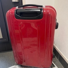 スーツケース赤の画像