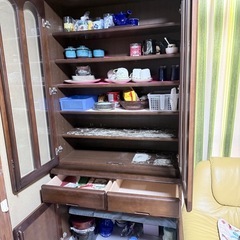 【無料】食器棚の画像