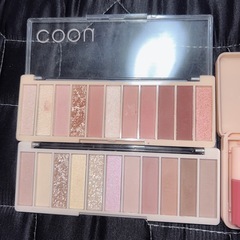 アイシャドウ & リップの画像