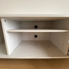 テレビボードの画像