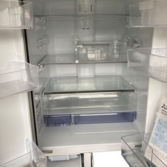 【ジ1214-04】一部凹みがあるためお安くいたします‼️三菱電機 ノンフロン冷凍冷蔵庫 MR-WX53Z-BR-1形 2016年製 525Lの画像