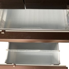 【ジ1214-04】一部凹みがあるためお安くいたします‼️三菱電機 ノンフロン冷凍冷蔵庫 MR-WX53Z-BR-1形 2016年製 525Lの画像