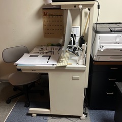 パソコンデスク(組立)の画像