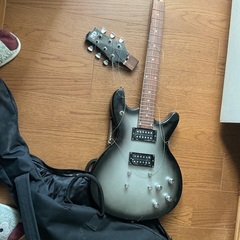 （商談中）MD Metal Driver by Sumer エレキベース ケース付　折れてますの画像